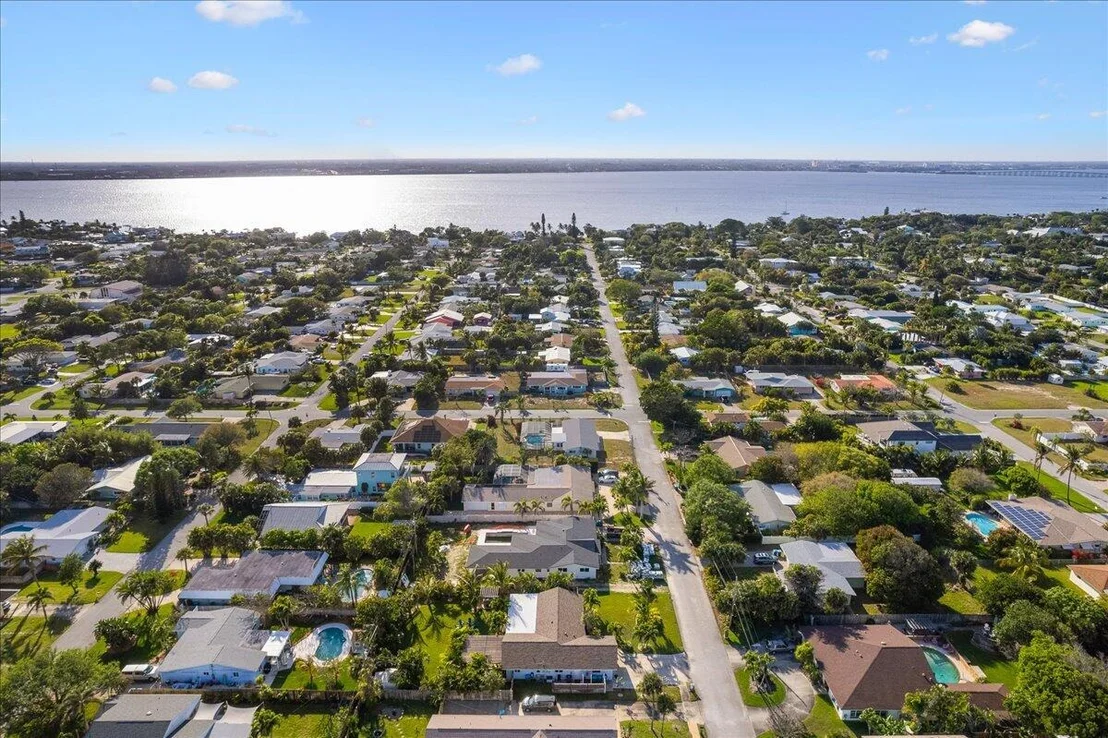 Photo of 219 5th Avenue