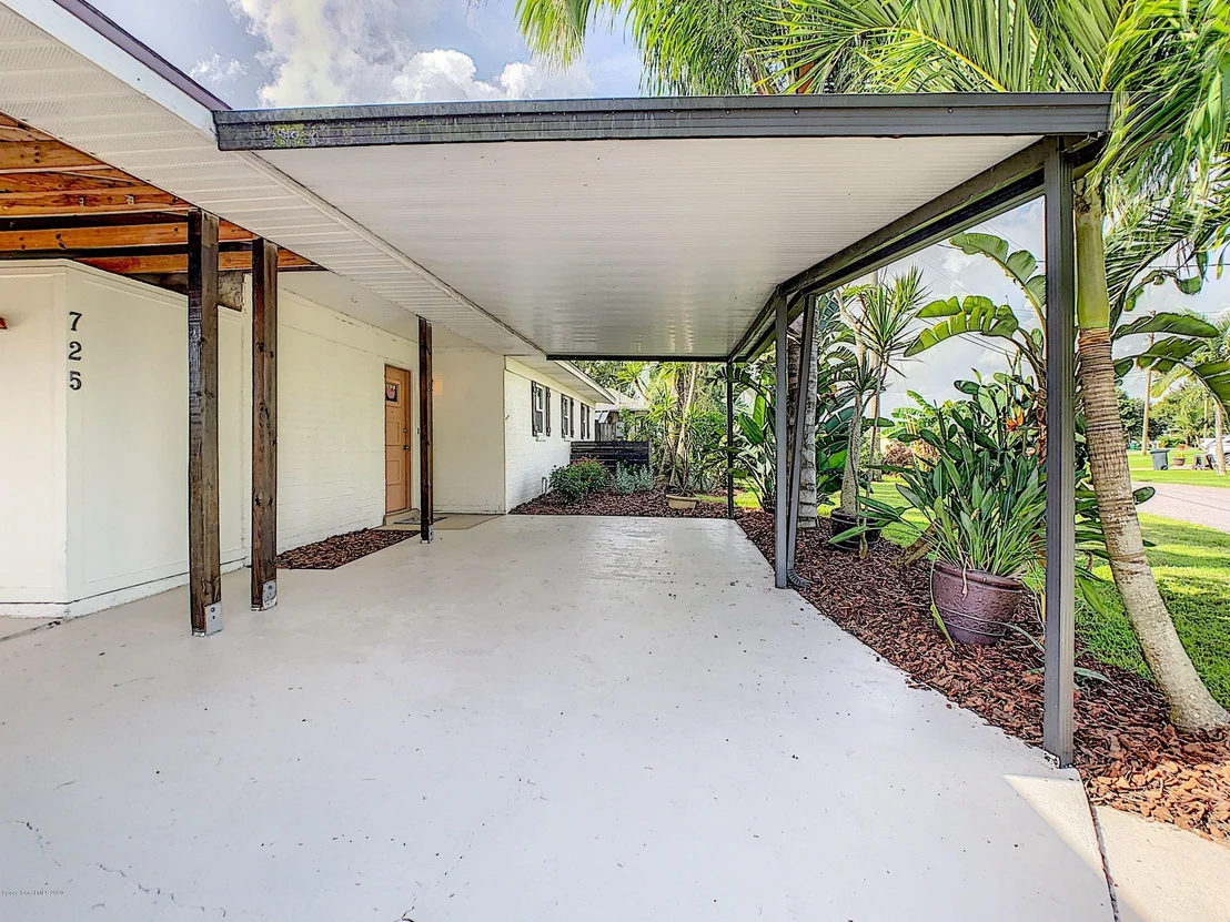 Photo of 725 Mallard Road