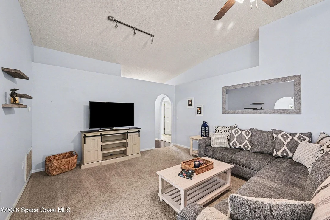 Photo of 4057 Four Lakes Drive