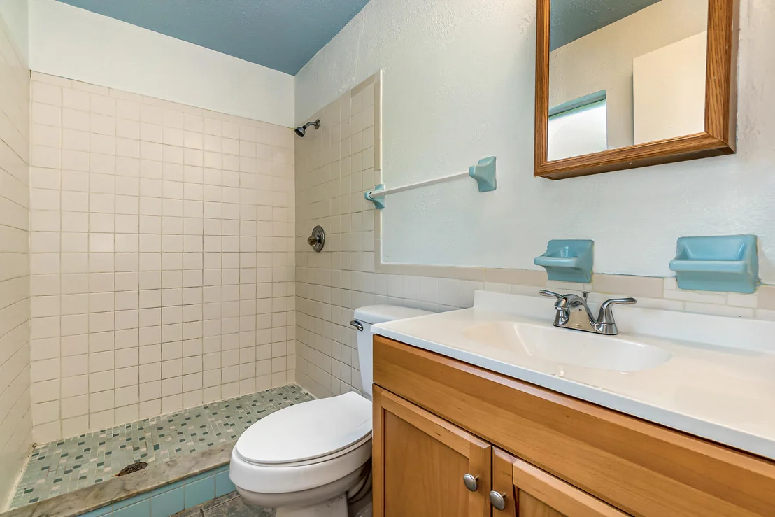 Photo of 1099 Hermosa Drive