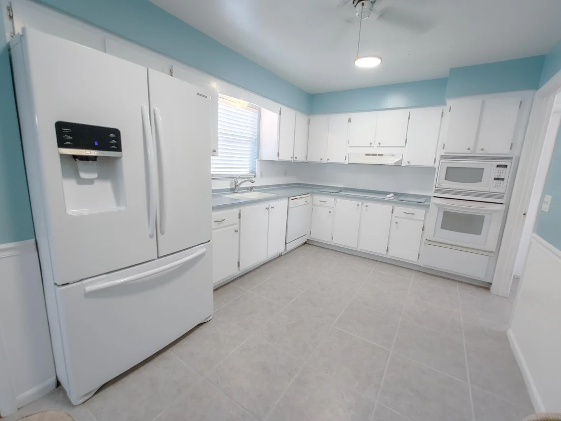 Photo of 976 Nagle Drive