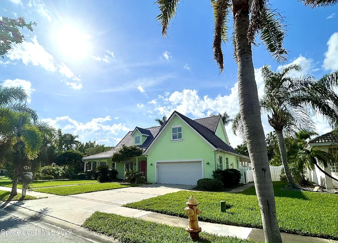 Photo of 202 Waterside Drive