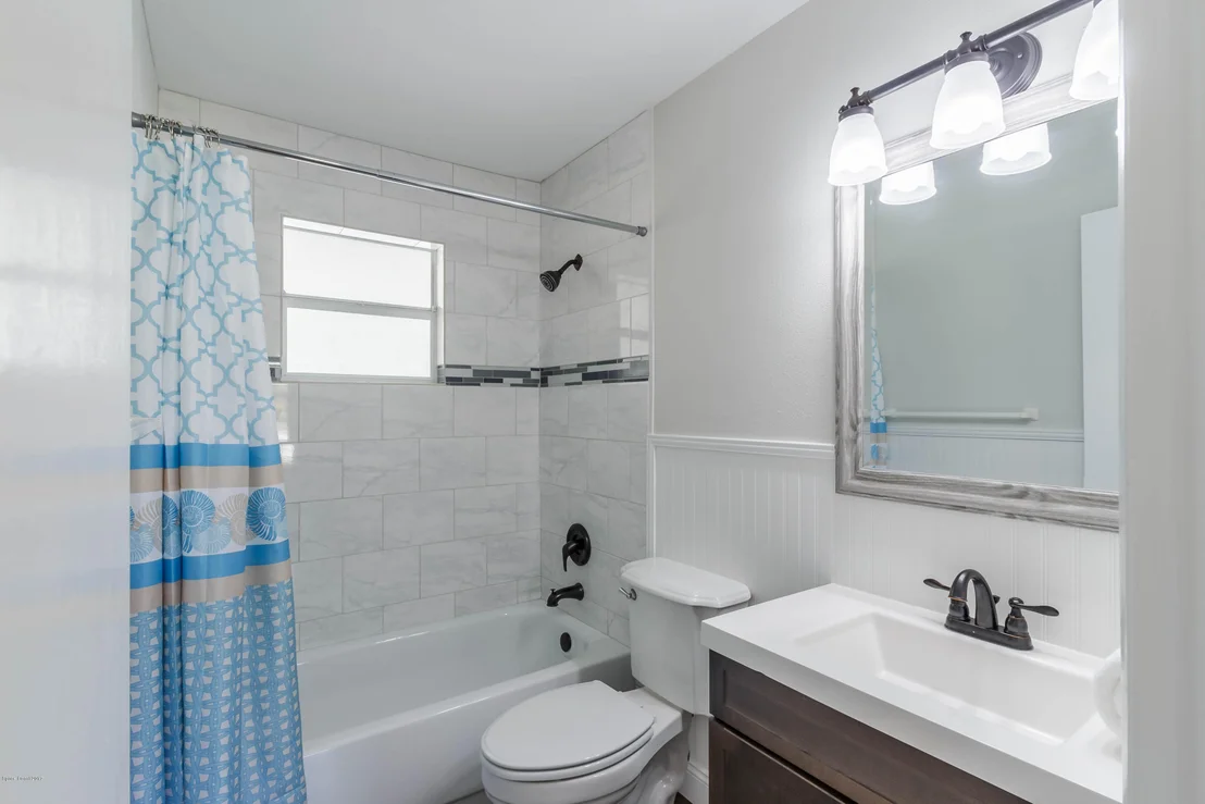 Photo of 489 Ixora Drive