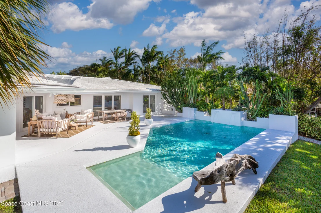 Photo of 53 Riverview Lane