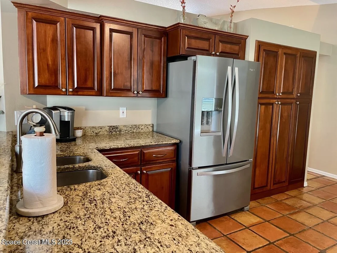 Photo of 8001 Bracken Lane