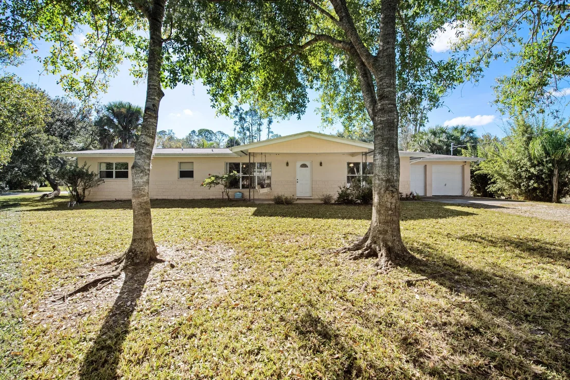 Photo of 2945 Sunset Road