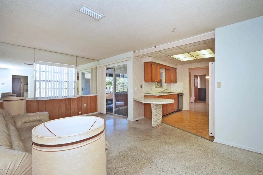 Photo of 4891 Fairview Drive