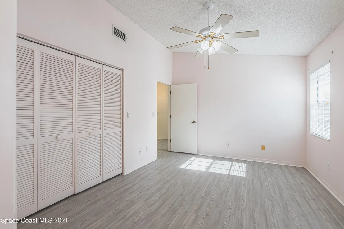Photo of 1188 Goldenrod Circle NE