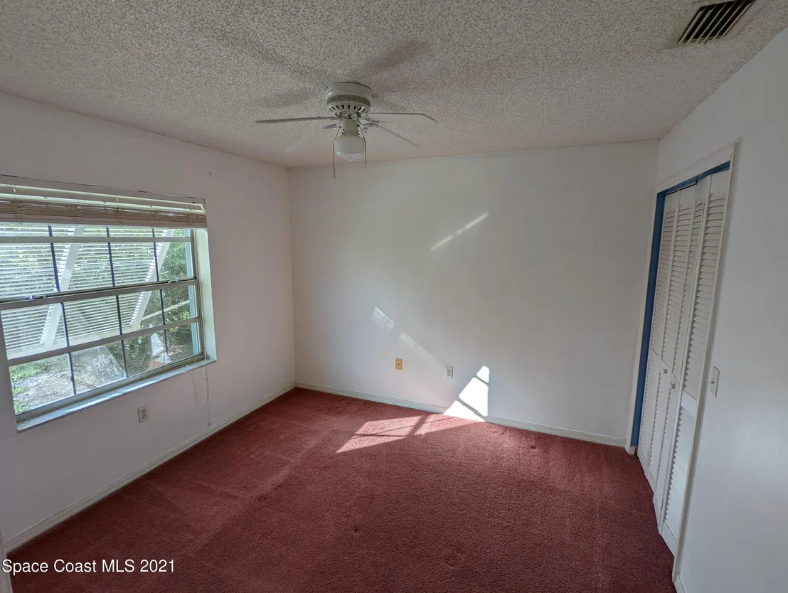 Photo of 6487 Hudson Road