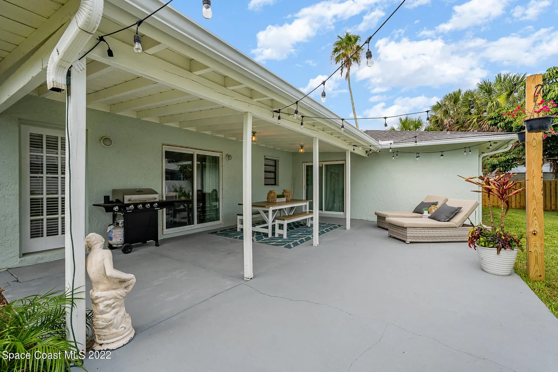 Photo of 214 7th Avenue