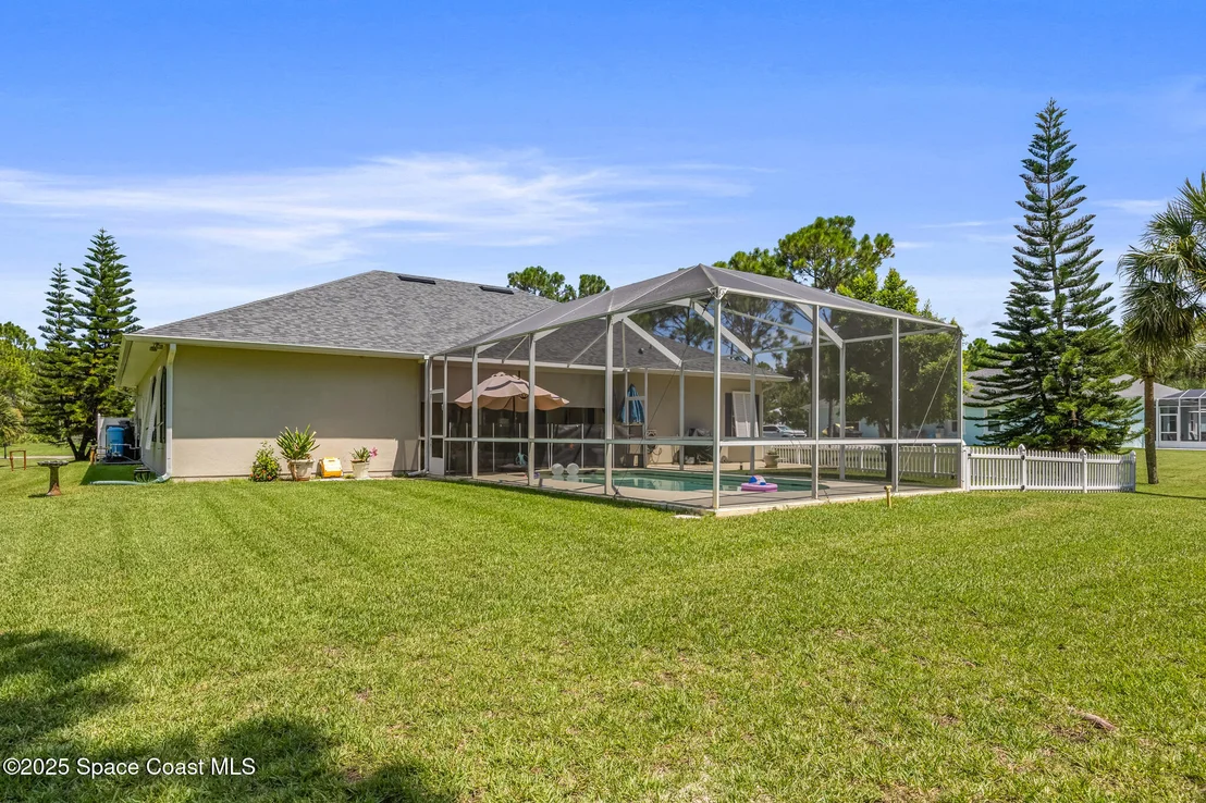 Photo of 7210 Wando Avenue
