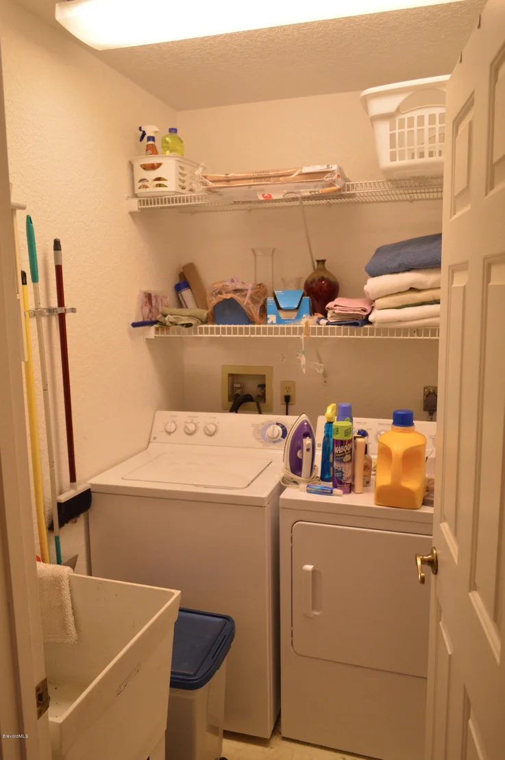 Photo of 869 Spirea Drive