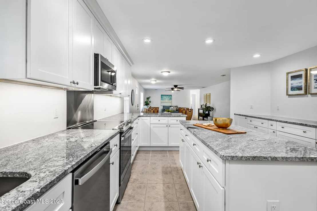 Photo of 472 Gray Road