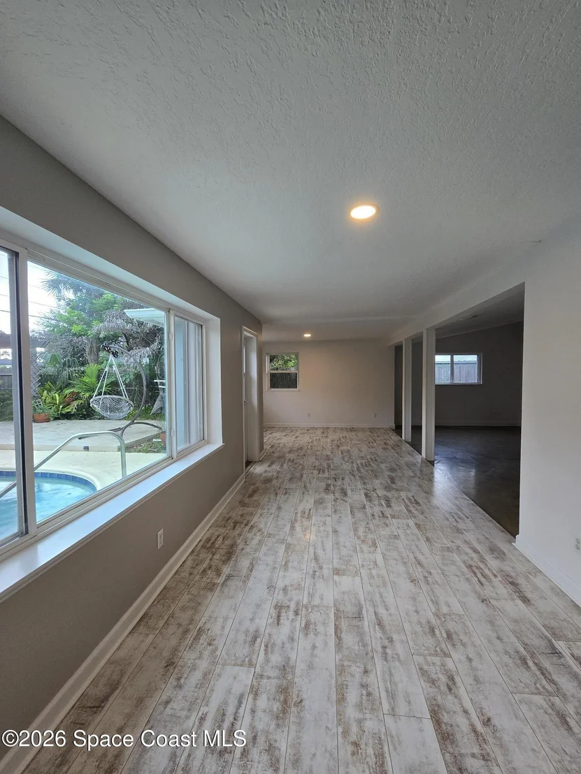 Photo of 340 Avenida Del Sol