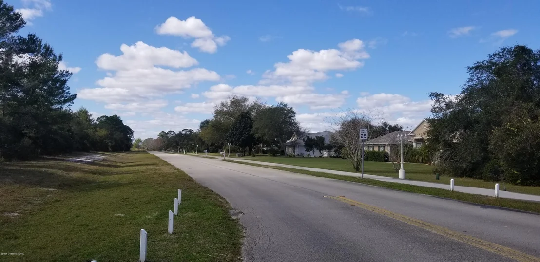 Photo of 3245 Peroutka Lane