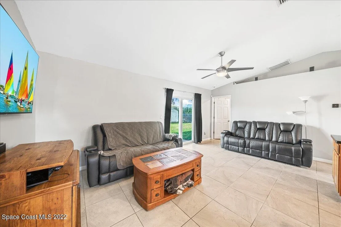 Photo of 2207 Cogan Drive
