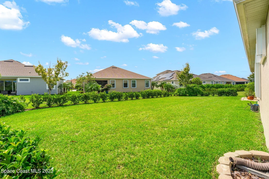 Photo of 3387 Caviston Way