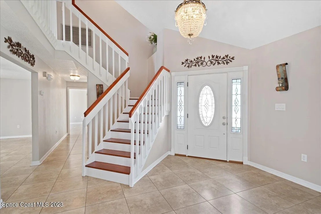 Photo of 1339 Heritage Acres Boulevard