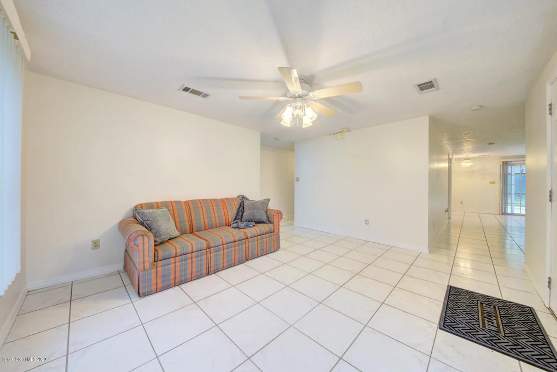 Photo of 4005 Alan Shepard Avenue