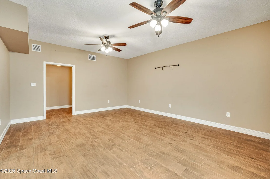Photo of 2326 Holder Road
