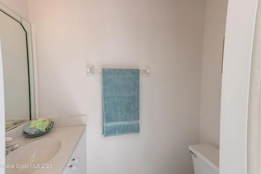 Photo of 5621 Herons Landing Drive
