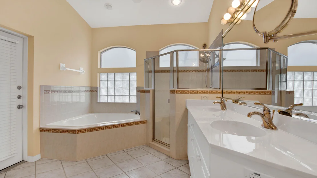 Photo of 1011 Wimbledon Drive