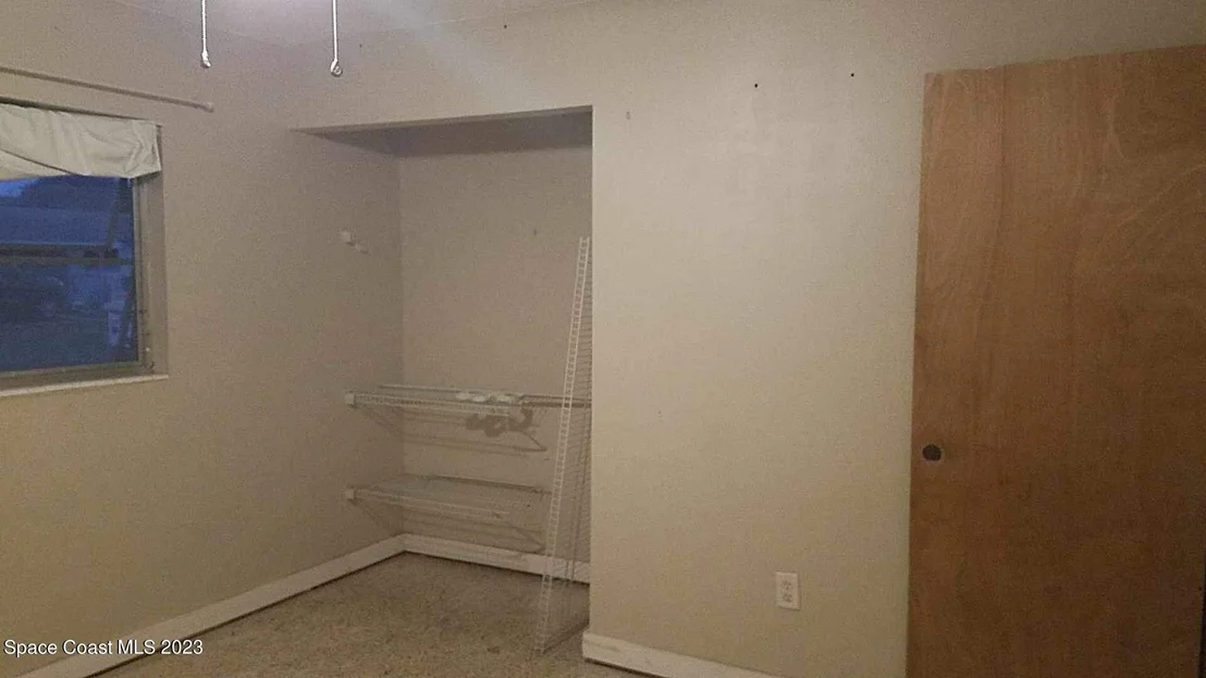Photo of 3368 Elder Street