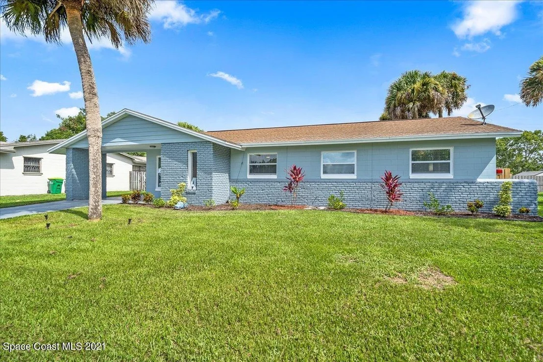 Photo of 982 Macco Road