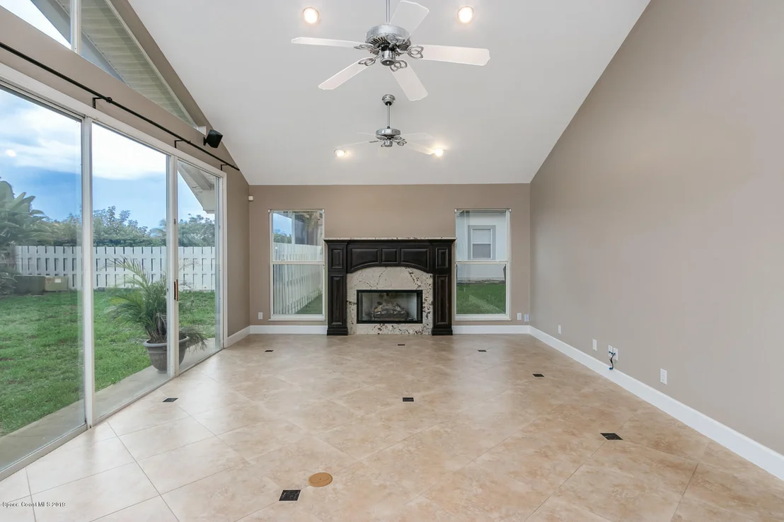 Photo of 602 Sanderling Drive