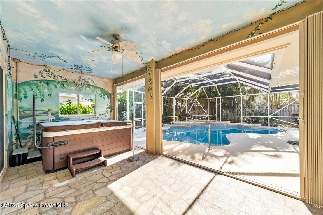 Photo of 327 Southampton Drive