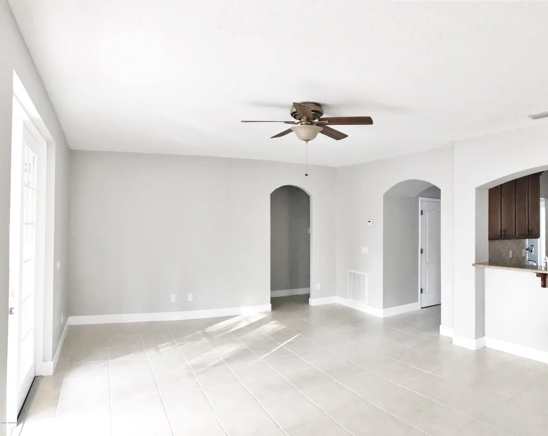 Photo of 1300 Talon Way