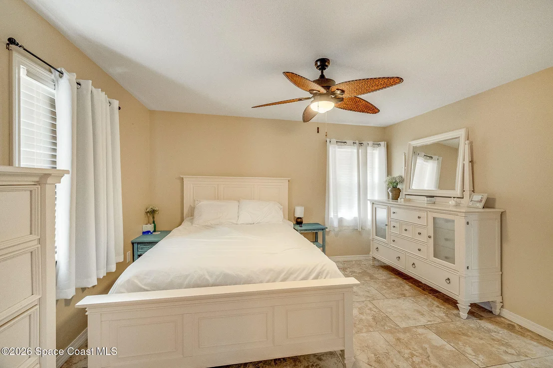Photo of 6574 Haven Avenue