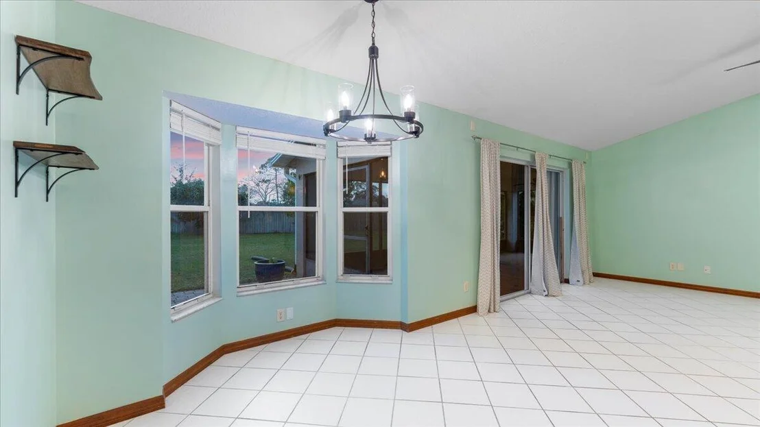 Photo of 913 Beryl Drive