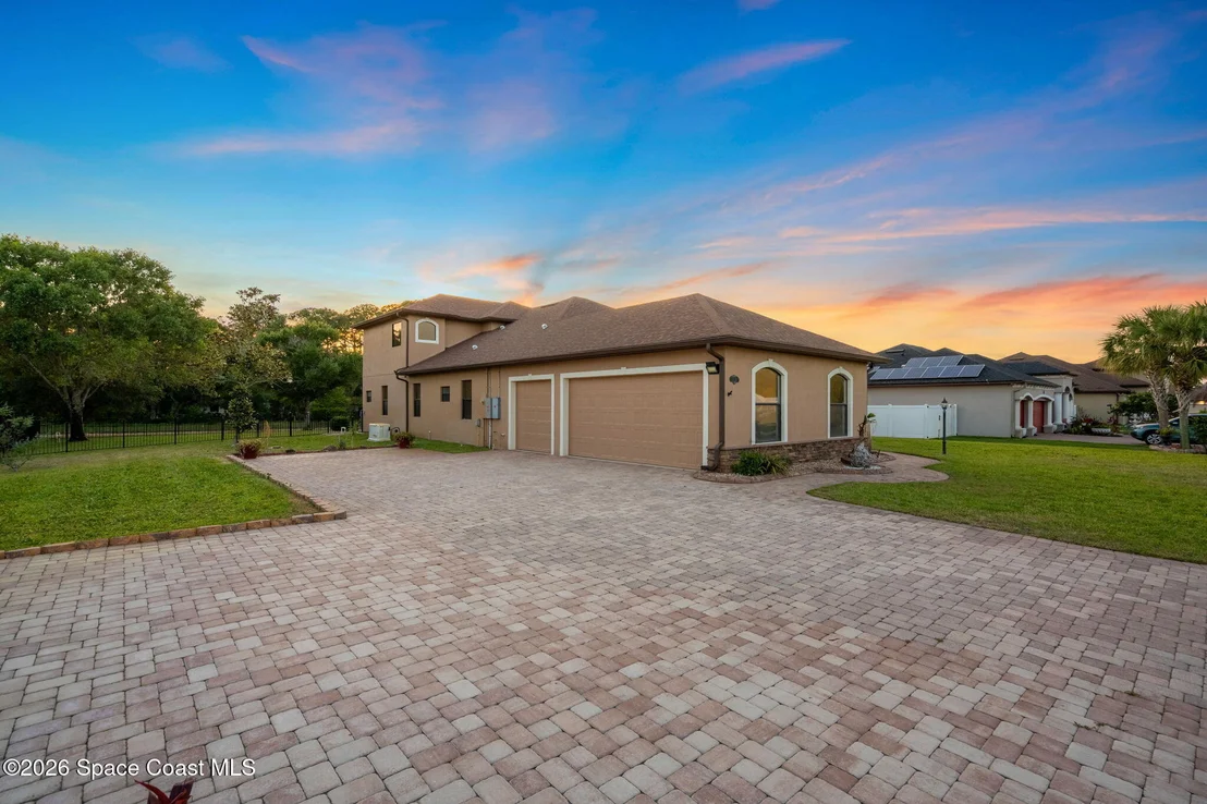 Photo of 4148 Anlow Road