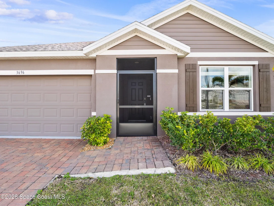 Photo of 3696 Aberdeen Drive SE
