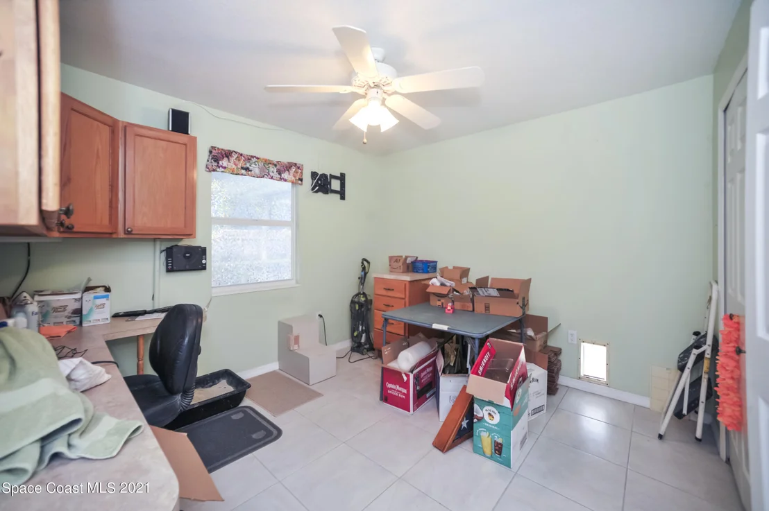 Photo of 1343 Heritage Acres Boulevard