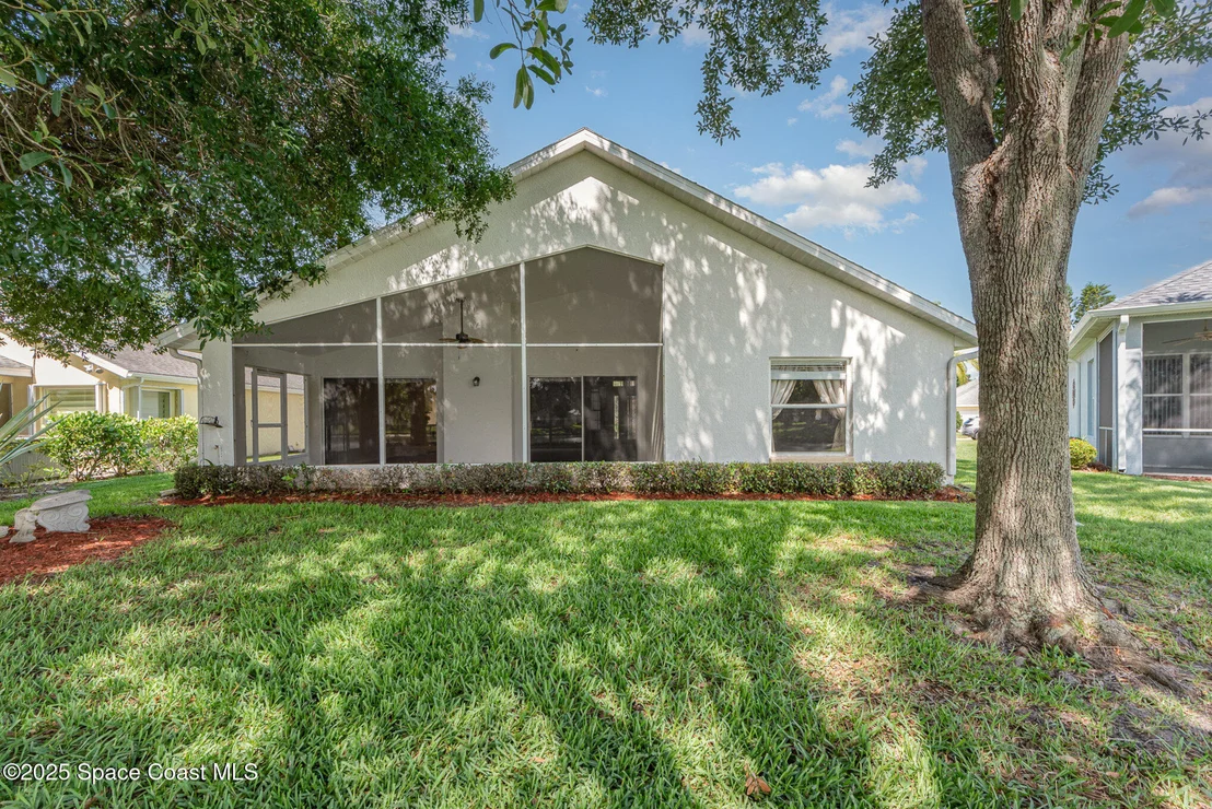Photo of 2597 Addington Circle
