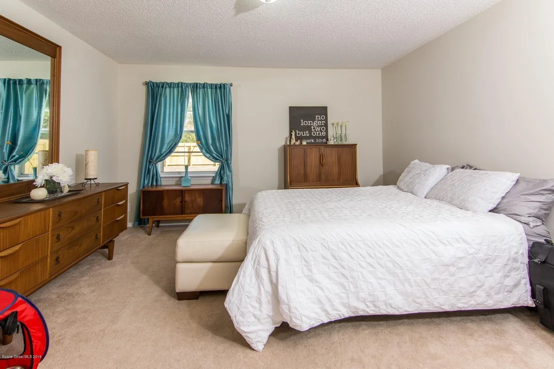 Photo of 7215 Freeport Road