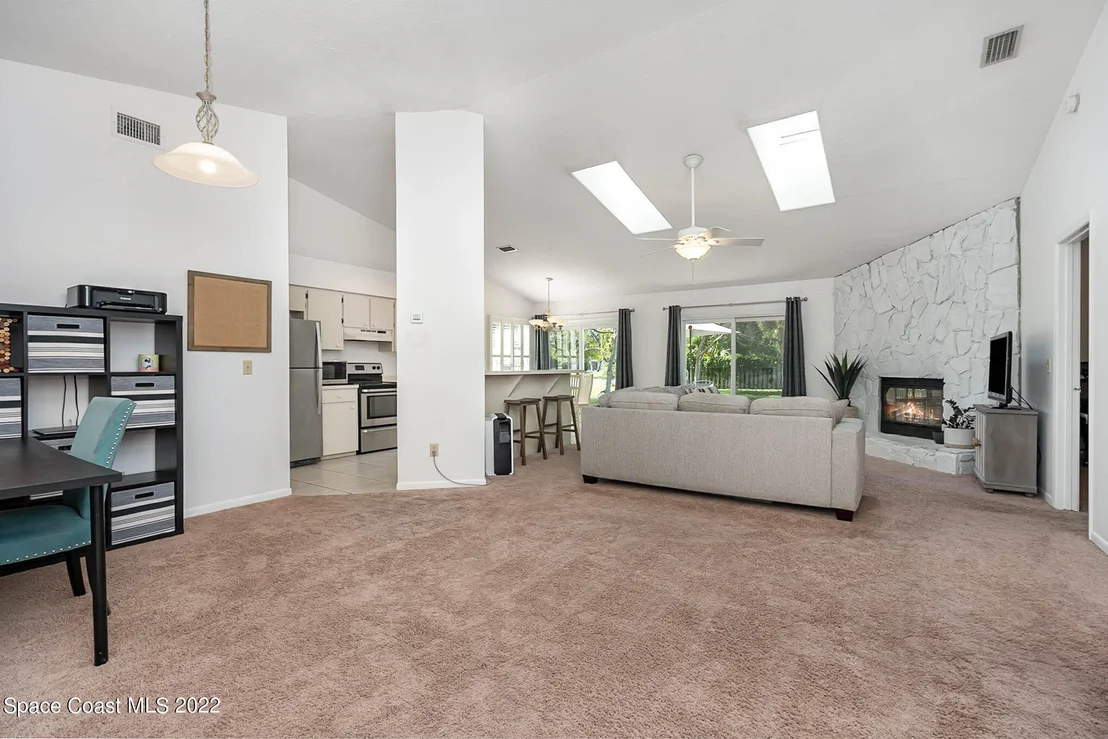 Photo of 322 4th Avenue