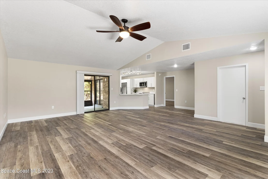 Photo of 647 Bryant Road