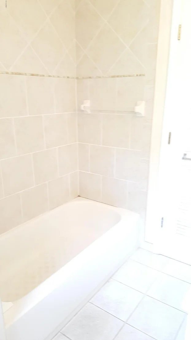 Photo of 2215 Clairemont Drive