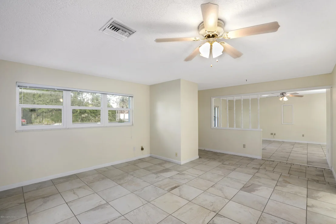 Photo of 2760 Lakehill Road
