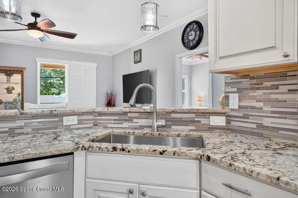 Photo of 228 Abernathy Circle SE