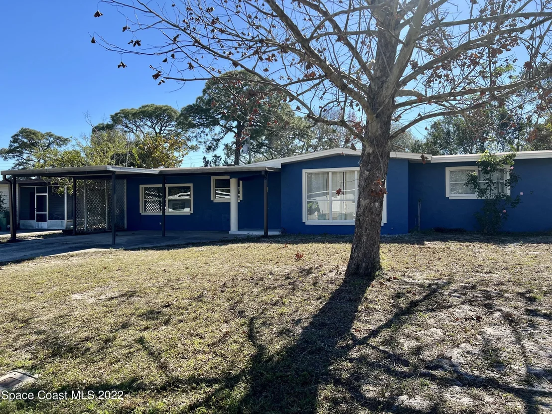 Photo of 1047 Myrtle Lane