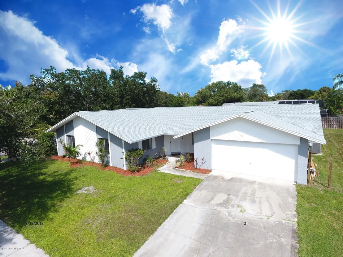 Photo of 3045 Ontario Circle W