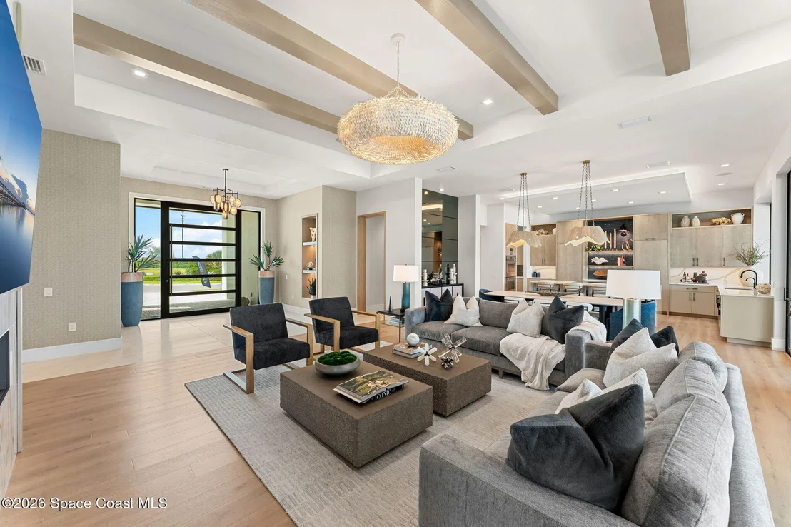 Photo of 3717 Upper Floridian Way