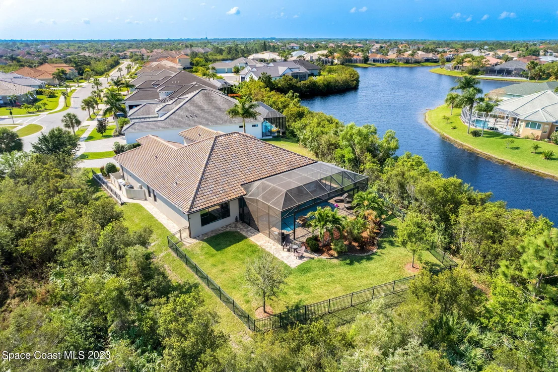Photo of 5530 Calder Drive