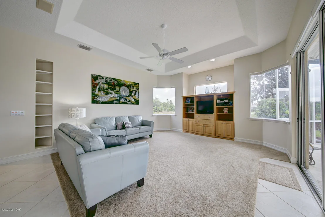 Photo of 1021 Stratford Place