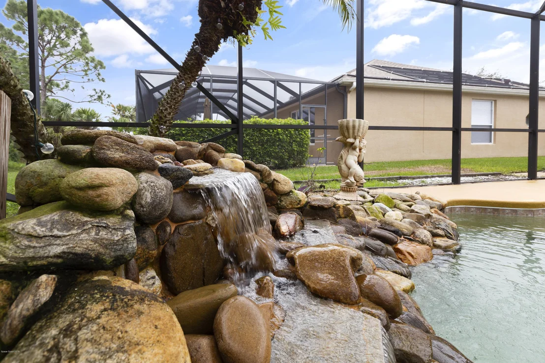 Photo of 759 Autumn Glen Drive
