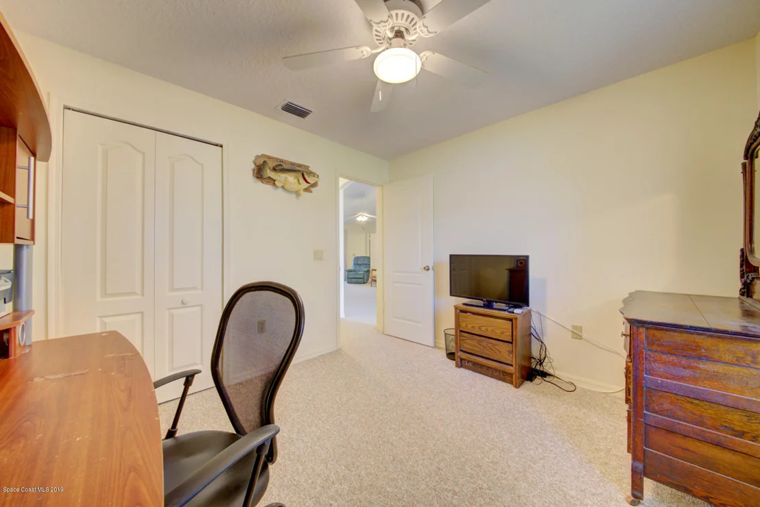 Photo of 6845 Cedar Avenue
